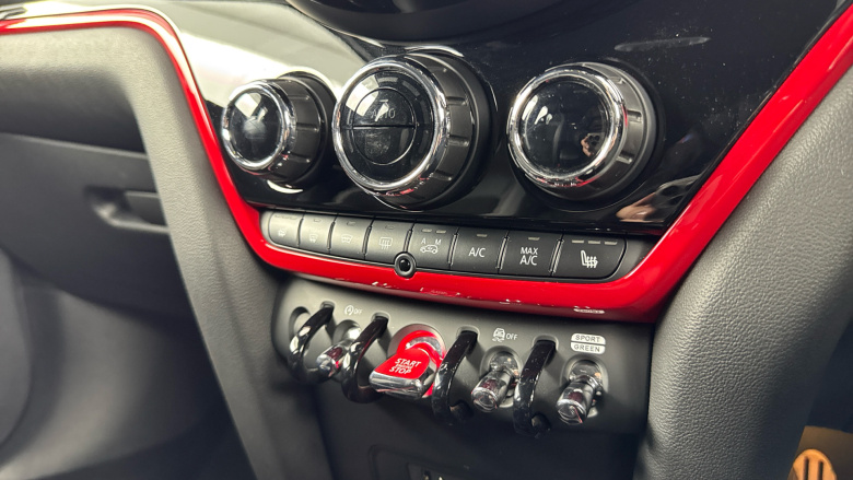 MINI Countryman 1.6 Cooper D 5dr Diesel Hatchback